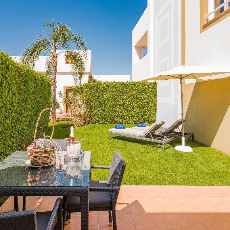 Cortijo Del Mar Resort Estepona Værelse billede