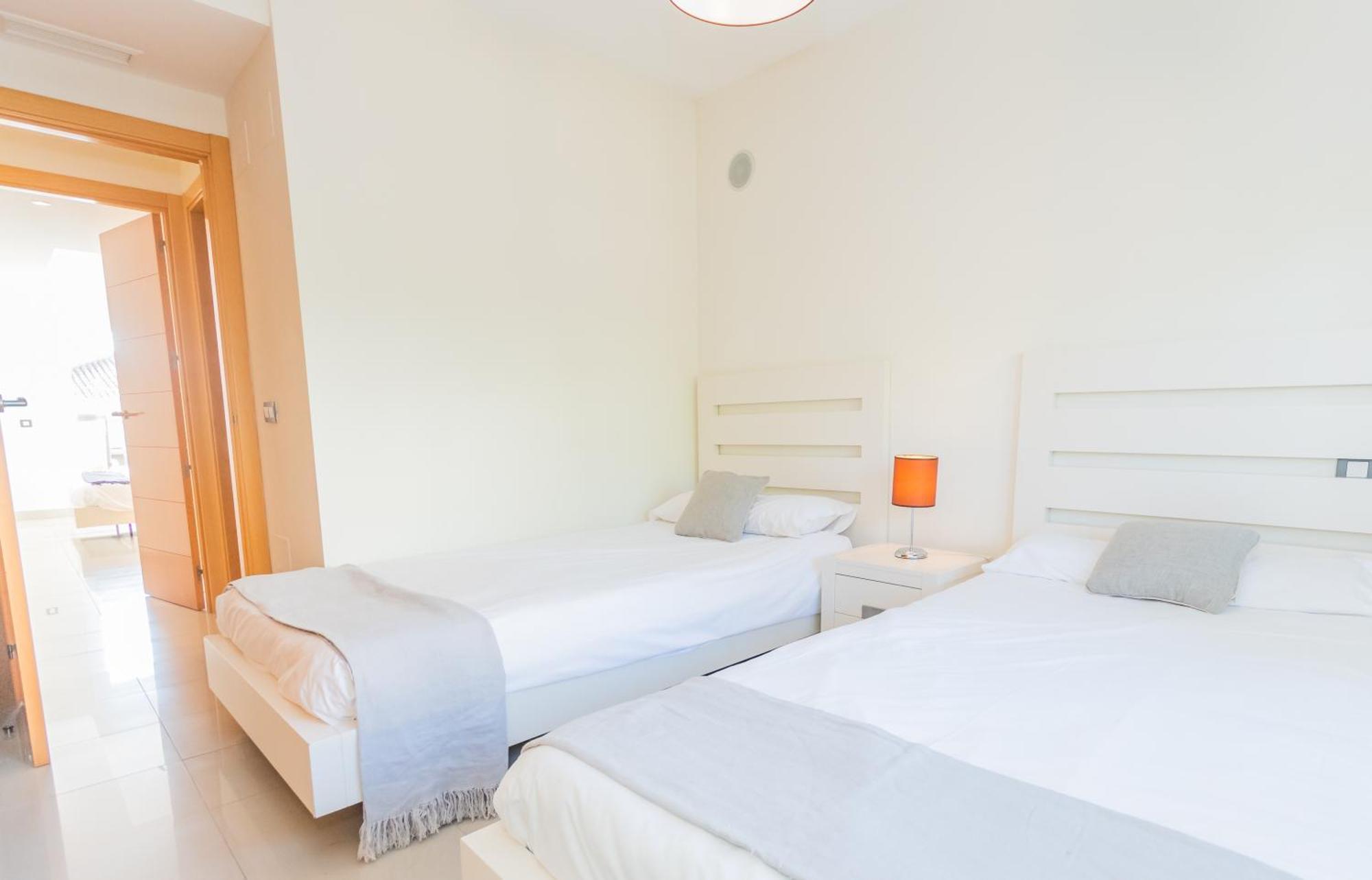 Cortijo Del Mar Resort Estepona Eksteriør billede